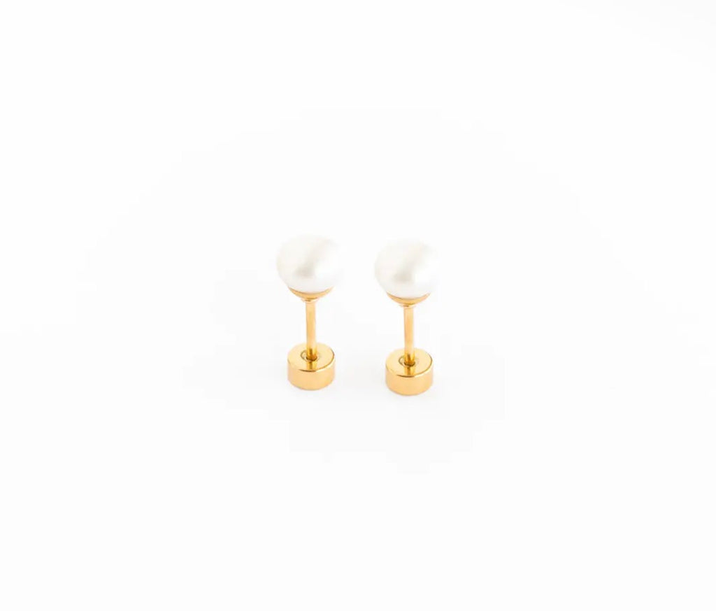 Pearl stud with diamond charm
