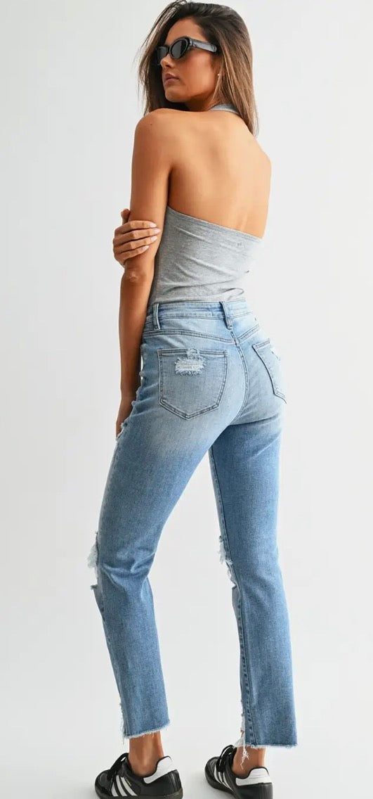 HIGH RISE SLIM STRAIGHT LEG ANKLE LENGTH