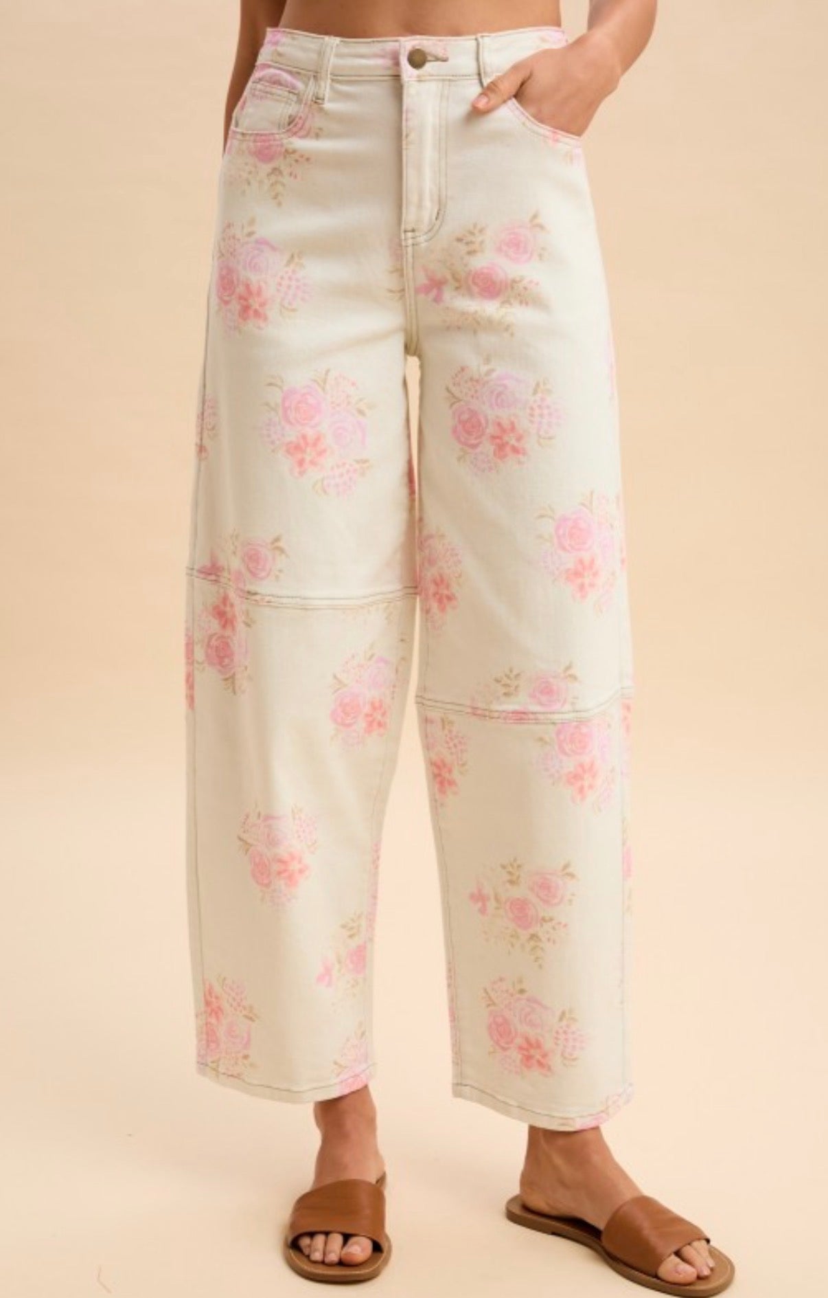 Floral printed barrel pants