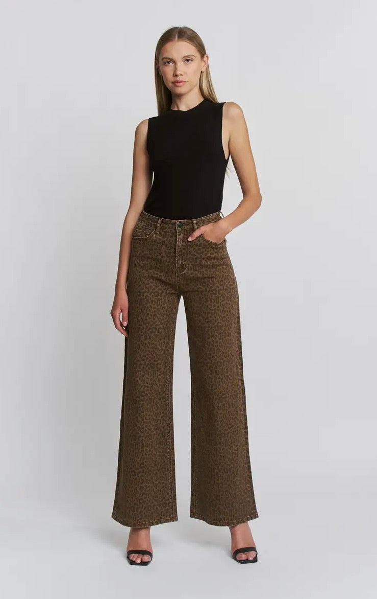 WIDE LEG LEOPARD JEANS