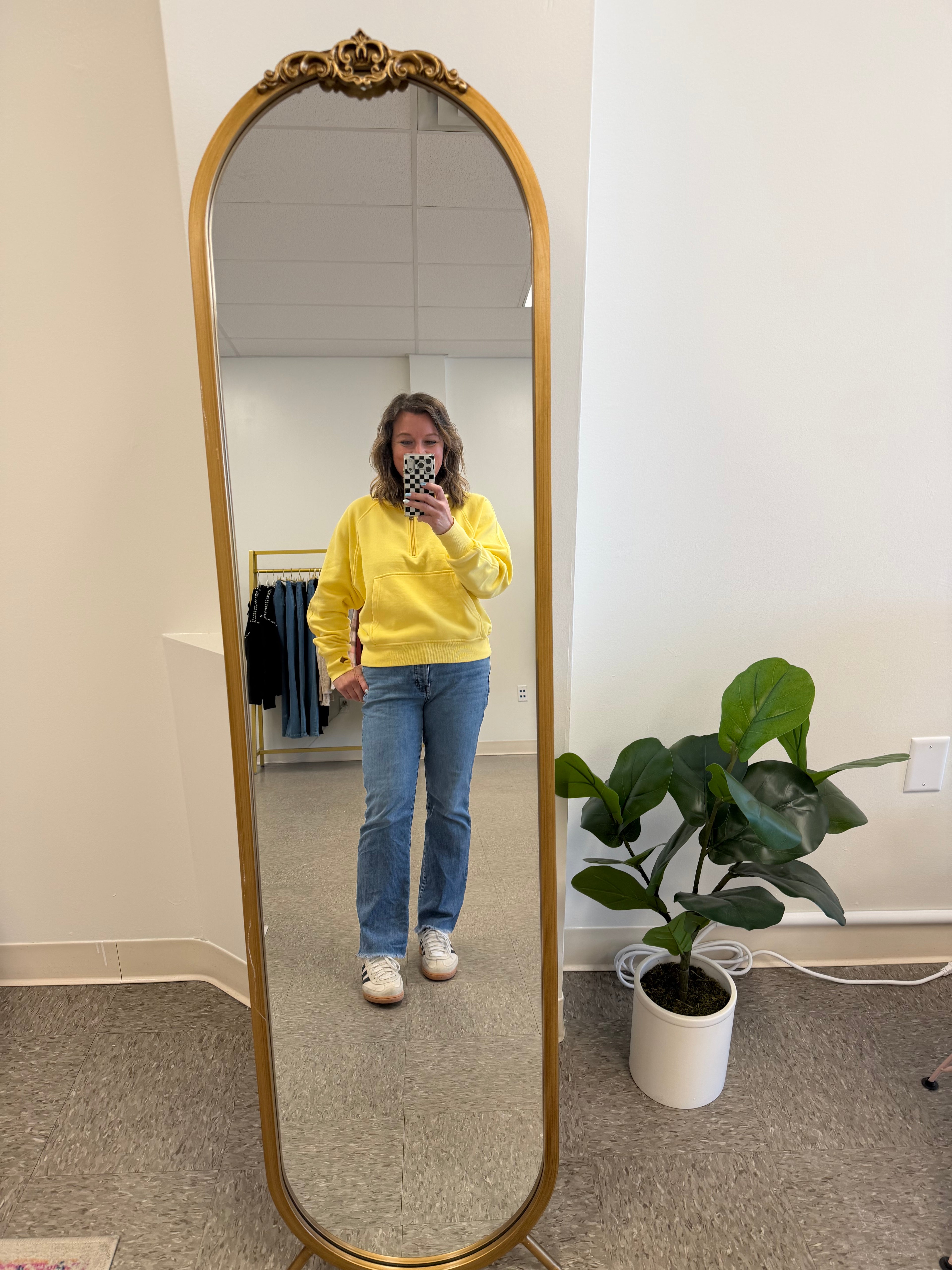 YELLOW QUARTER ZIP SWEATSHIRT